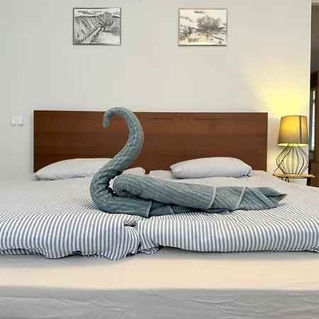The Grand Royale 82M2 - Old Town & 3 Bedrooms Families & Groups Apartment *