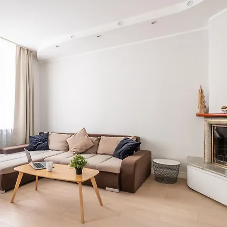 The Grand Royale 82M2 - Old Town & 3 Bedrooms Families & Groups Apartment Riga